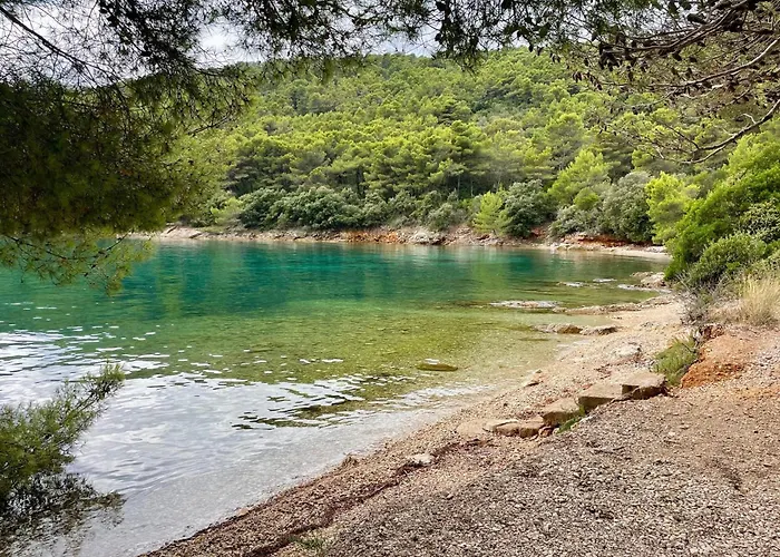 Дом отдыха Secluded House - Ugljan - 23713 Кали